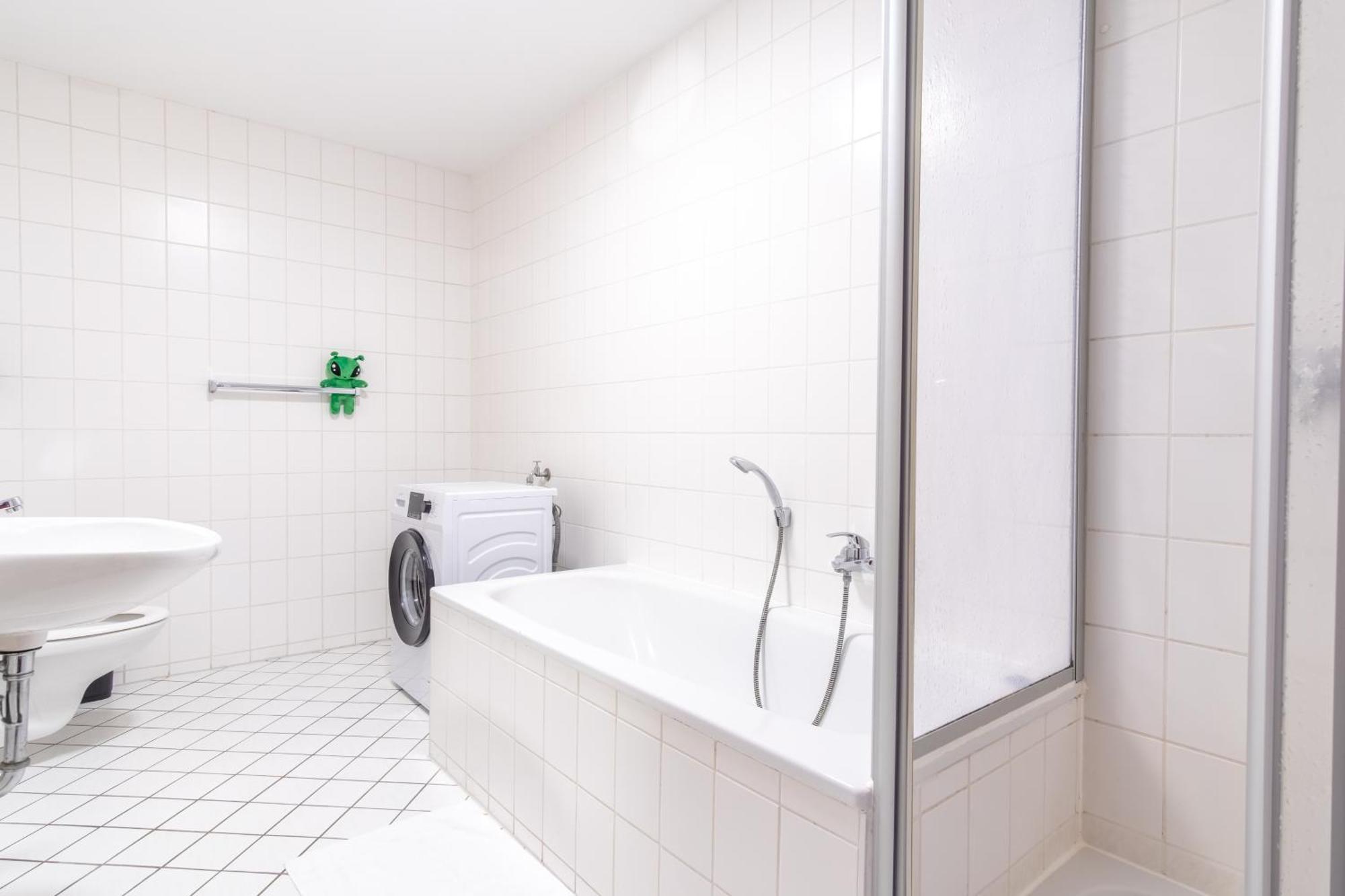 Ferienwohnung 4K Tv, Soundbar, Ausblick Bad Dürrenberg Exterior foto